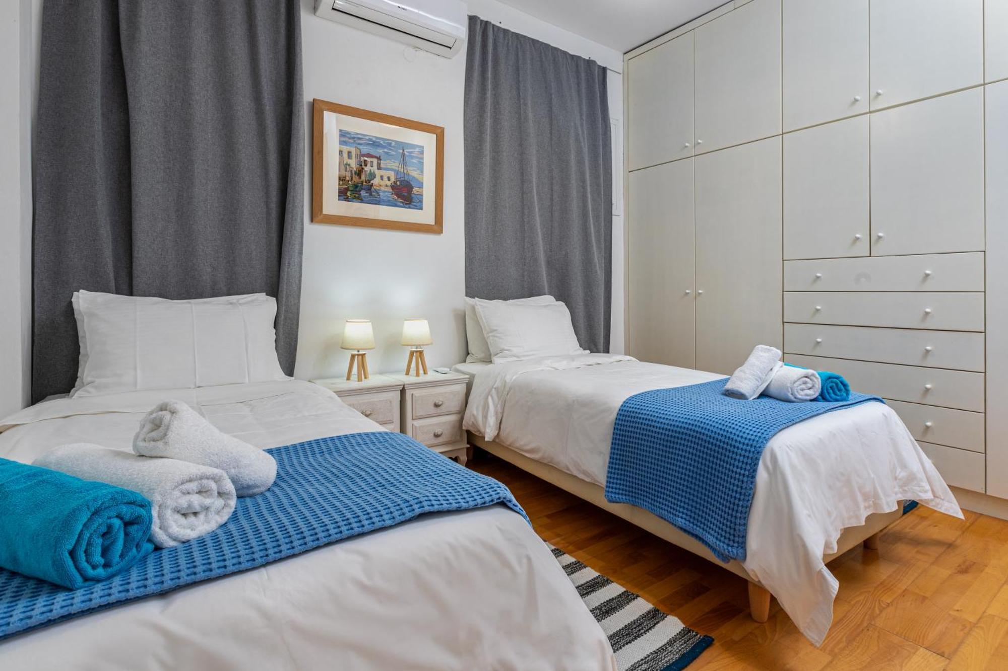 Dimitra Apartment With Private Pool And Sea View -The Ground Floor Of A Two Storey Building Daratsos 외부 사진